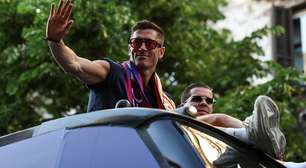 Lewandowski anuncia saída do Barcelona: 'Chegou a hora de seguir em frente'