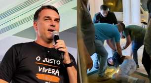 Vídeo mostra o momento em que dupla é retirada de evento de Flávio Bolsonaro por seguranças em SP