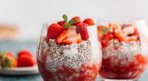 Pudim de chia com morangos: sobremesa surpreendentemente saudável e deliciosa