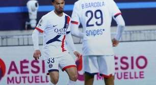 Pentacampeão, PSG leva a virada do Paris FC e se despede do Francês com derrota