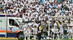 Luan Peres, do Santos, deixa gramado de ambulância após levar bolada