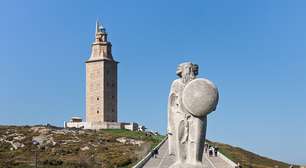 Farol em atividade mais antigo do mundo, Torre de Hércules segue imponente há quase dois mil anos na costa da Galícia