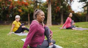 Yoga é suficiente para manter a forma depois dos 50? Veja o que a ciência diz