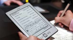 Fãs do Kindle lamentam fim de suporte da Amazon a modelos antigos