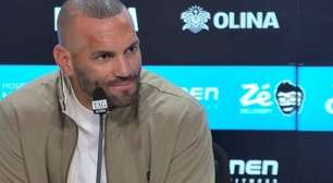Weverton supera concorrentes pela Copa e diz: "Quando está na pré-lista, sonha de outra maneira"