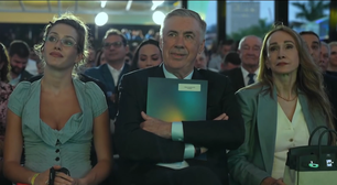 Quem é Chloe McClay, mulher que acompanhou Ancelotti e a esposa na convocação