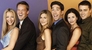 Elenco de Friends estaria irritado com Lisa Kudrow após ela revelar quanto eles ganham por ano com a série
