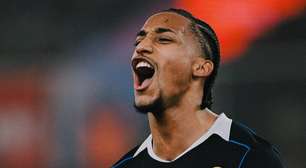 Preterido por Neymar, João Pedro é eleito melhor jogador da temporada do Chelsea