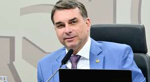 Pré-campanha de Flávio Bolsonaro vai ao TSE contra pesquisa que mostrou queda após áudio a Vorcaro