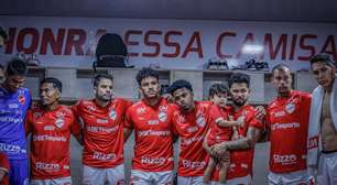 Ex-Vila Nova dá volta por cima, vira destaque na Libertadores e impressiona torcedores