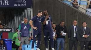 Auxiliar do Fluminense lamenta chances perdidas mas mantém fé em vaga