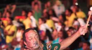 Dez anos sem Naná Vasconcelos: Recife celebra legado do mestre dos maracatus