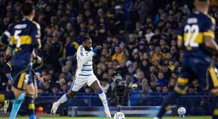 Gerson é expulso contra o Boca Juniors e desfalca o Cruzeiro