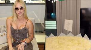 Mas já? Virginia ganha buquê de rosas, revela remetente e web reage: 'Não pode ser'