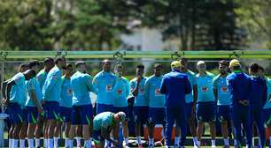 De posse de Renato Aragão até inauguração polêmica: 'casa da Seleção Brasileira' coleciona curiosidades