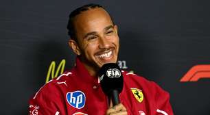 F1: Hamilton destaca evolução da Ferrari e clima de união na equipe