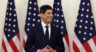 Indicado por Trump, Kevin Warsh toma posse como novo chefe do Fed