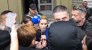 Deolane responde que estava 'trabalhando' ao ser questionada sobre lavagem de dinheiro para Marcola