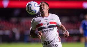 São Paulo x Botafogo: quem vence o duelo dos times irregulares? Veja odds