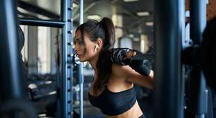 Musculação emagrece mesmo? Endocrinologista esclarece dúvida comum