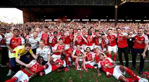 Mikel Arteta celebra título do Arsenal e mira PSG: "Convencido de que vamos conseguir"