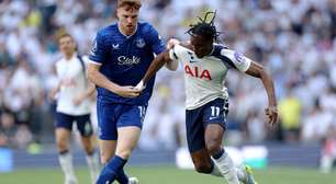 Tottenham escapa do rebaixamento na Inglaterra
