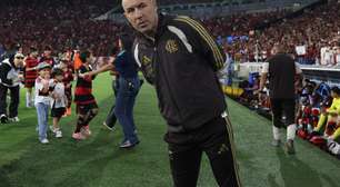 Jardim critica expulsão de Carrascal após derrota do Flamengo para Palmeiras