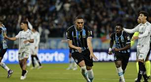 Grêmio vence de virada e empurra Santos para a zona de rebaixamento do Brasileirão