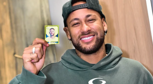 Adesivo Dourado de Neymar esgota em menos de duas horas e novo lote será lançado
