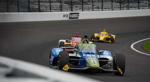 Indy 500: Helio Castroneves quebra recorde histórico de voltas completadas