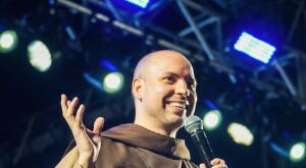 Frei Gilson é confirmado em evento católico em Maceió; veja data