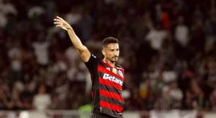 Danilo recorda tetra da Libertadores, cobra o Flamengo e avisa: "As contas se fazem no fim"