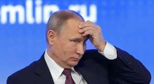 A paranoia de Vladimir Putin atingiu um nível tão extremo que ele agora só dorme em bunkers e vigia os próprios funcionários dentro de casa