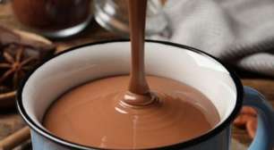 Chocolate quente cremoso: receita fácil para espantar o frio
