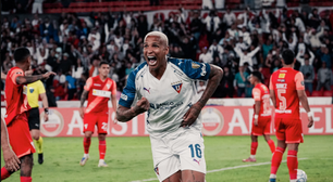 Deyverson faz dois gols e leva LDU para liderança na Libertadores