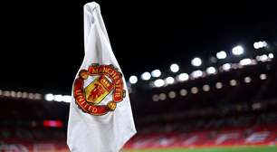 Manchester United avança em acordo milionário por volante brasileiro