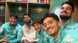 Anunciado na última sexta, Barboza visita novos companheiros no CT do Palmeiras