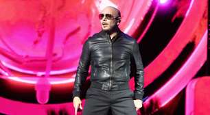 Pitbull convoca voluntários para bater recorde de maior reunião de pessoas com touca de careca