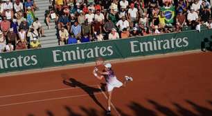 Roland-Garros: João Fonseca vence croata de virada e vai enfrentar Djokovic