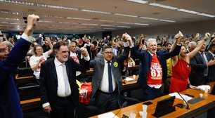 Fim da escala 6x1 é aprovado na Câmara; saiba quais são os próximos passos da PEC