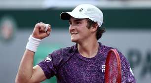 Quando João Fonseca vai encarar Djokovic em Roland Garros