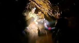 Cinco das sete pessoas presas há uma semana em caverna no Laos são encontradas com vida