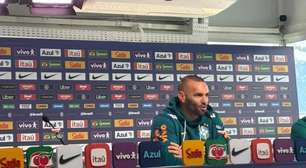Weverton destaca disputa saudável na Seleção: "Todos querem jogar"