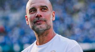 Guardiola se emociona ao reagir às mensagens de torcedores do Manchester City; veja vídeo