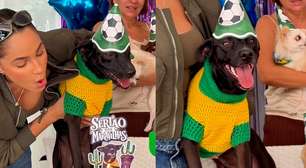 Cachorro acolhido por cantora na Paraíba ganha festa de mesversário de adoção