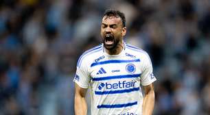 "Vai ser um dos maiores do mundo"; Fabrício Bruno se rende ao talento de titular do Cruzeiro
