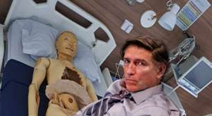 Boneco ocupou o lugar de Jair Bolsonaro em filmagens de 'Dark Horse'