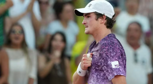 Vitória de João Fonseca faz web 'sacrificar o hexa' por chance de título em Roland Garros