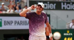 A vitória de João Fonseca sobre Novak Djokovic em números