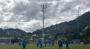 Seleção tem aquecimento 'escondido' e 'vizinhos' tentando tirar casquinha em treino na Granja Comary